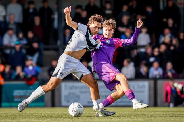 Borough battle at Salisbury | Picture by Lydia Redman