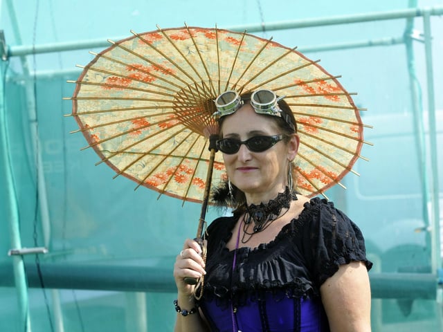Steampunk Festival Eastbourne 23 (Photo by Jon Rigby)