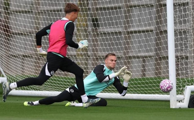 The Dutch keeper maybe a bit under-cooked having started just one pre-season match due to a knee injury. He had a mixed game at Southampton last week but should get the nod ahead of Jason Steele.