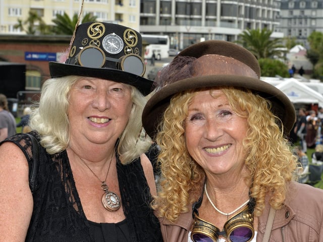 Steampunk Festival Eastbourne 24 (Photo by Jon Rigby)