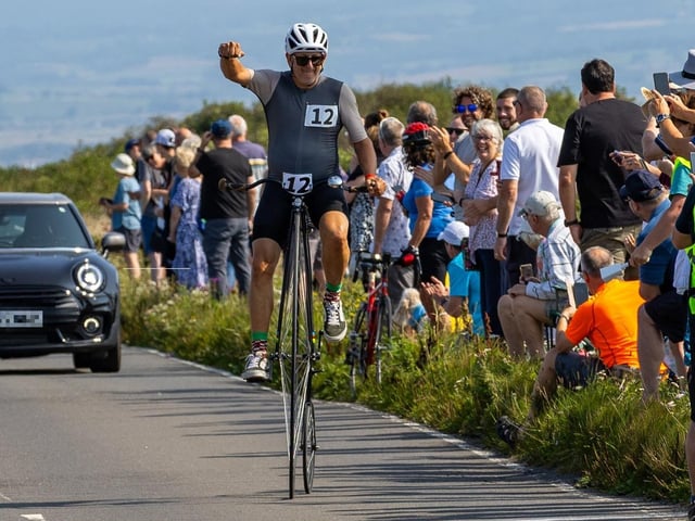 Beachy Head World Championship Penny Farthing Hill Climb 2025. Photo by TK photography. https://www.facebook.com/tadaskphoto