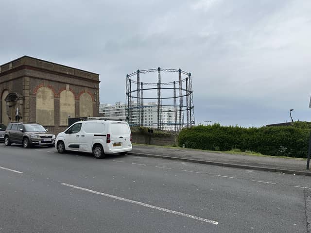 Councillors are due to hold a special meeting to decide whether controversial plans for 495 homes on a former gasworks site can go ahead.