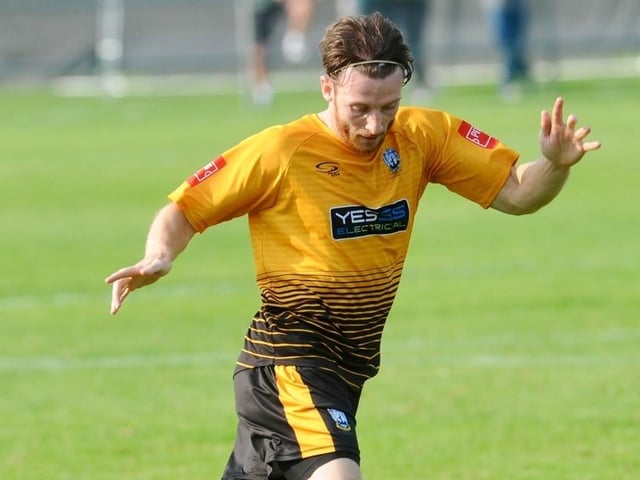 Littlehampton Town v Burgess Hill Town in the FA Trophy