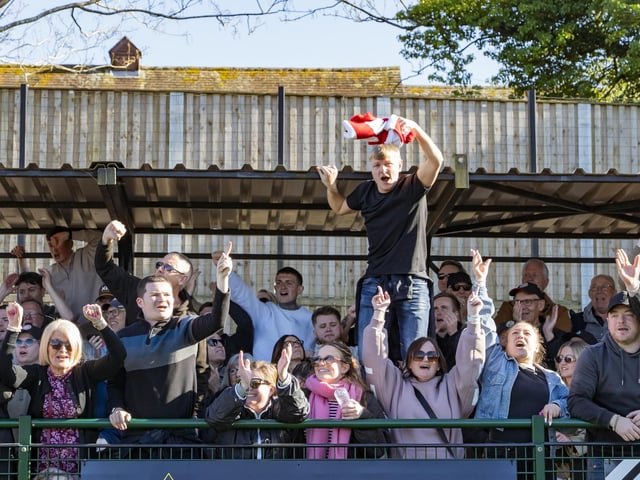 Dorking Wanderers v Worthing, National League South