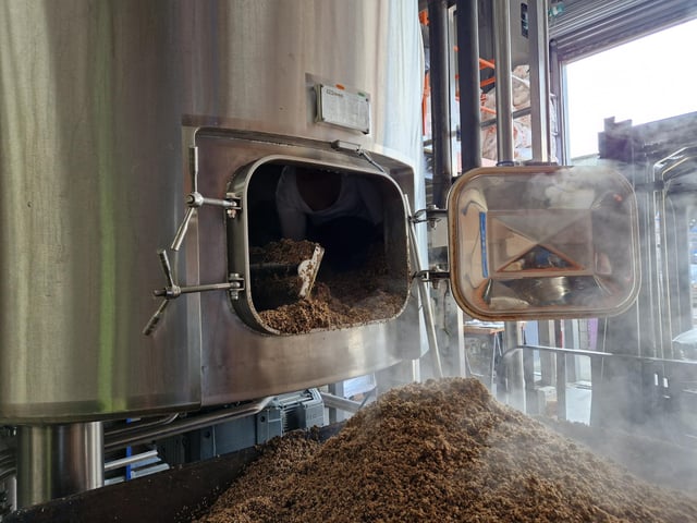 Worthing brewery Hand Brew Co ran a fantastic International Women's Day brewing event, attracting women involved in the brewing industry from far and wide.