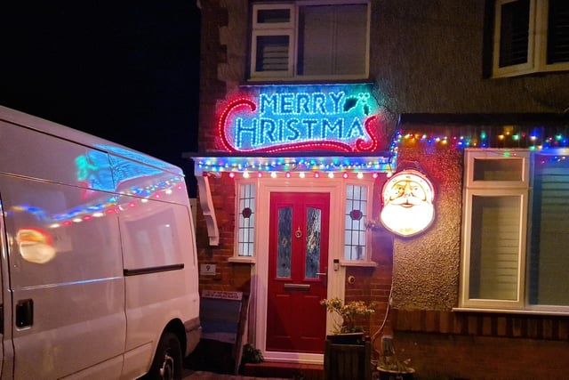 Merry Christmas everyone! We hope you enjoy this Worthing Christmas lights walk, which includes this display in Congreve Road