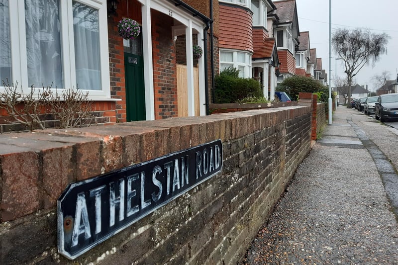 Old Kings of England are remembered in Tarring, with Athelstan Road, Ethelwulf Road and Ethelred Road. King Athelstan gave the lands of Tarring to what is now Canterbury Cathedral in 939. Ethelwulf and Ethelred were kings from the same period.