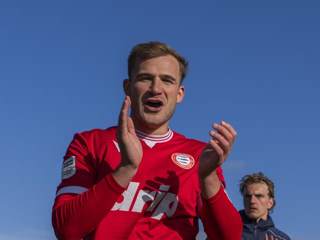 Worthing v Dagenham and Redbridge, National South