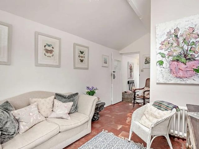 House for sale in Seaford: 6 bedroom Georgian character house with south-facing balcony