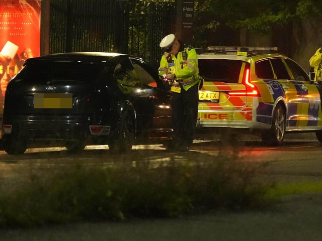 Dozens of vehicles have already been stopped as police launch a fresh crackdown on drink and drug drivers in Sussex. Roads policing officers are carrying out robust enforcement in December – with photos showing an operation on Broadwater Road in Worthing over the weekend.