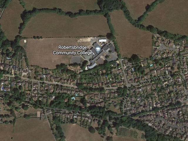 The neighbourhood with the highest average household income was Robertsbridge, Hurst Green & Ticehurst. There, households had an estimated total annual income, before tax, of £47,600