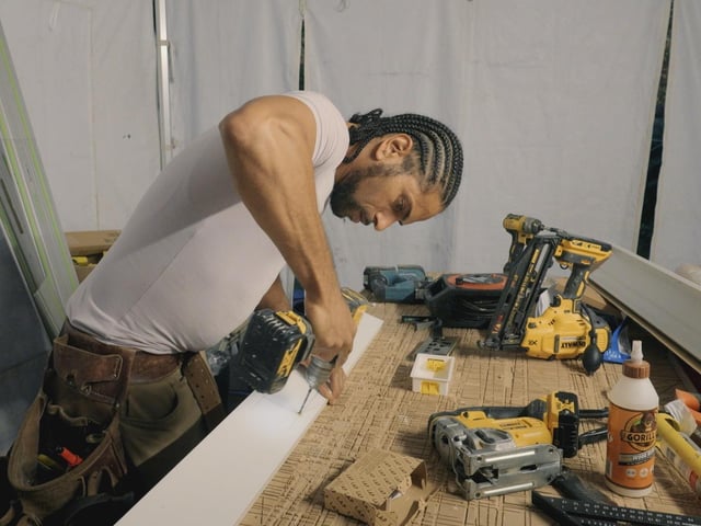 Expert Rob Bent hard at work at the Jamiesons' in East Sussex