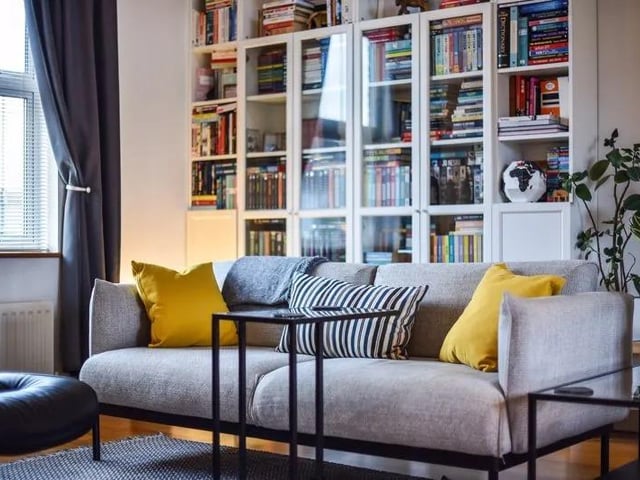 It's hard to find that balance between sophistication and cosiness, but this flat absolutely does.