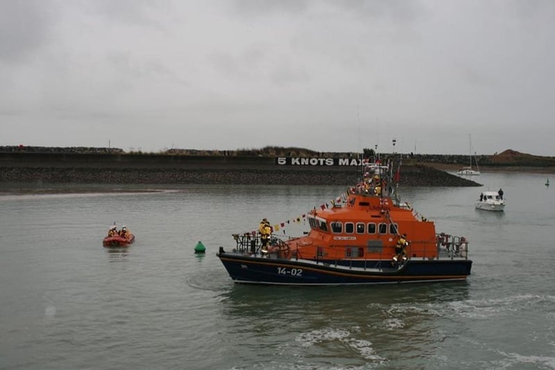 Residents brave the rain to welcome Eastbourne RNLI's new lifeboat