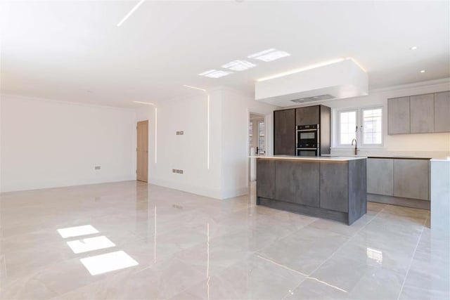 Offers in excess of £925,000 are invited for this new luxury property in Mill Lane, High Salvington. It has beautiful views over the South Downs, versatile and spacious accommodation.