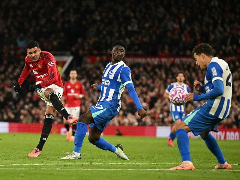 Manchester United ended a run of three consecutive home defeats against Brighton.