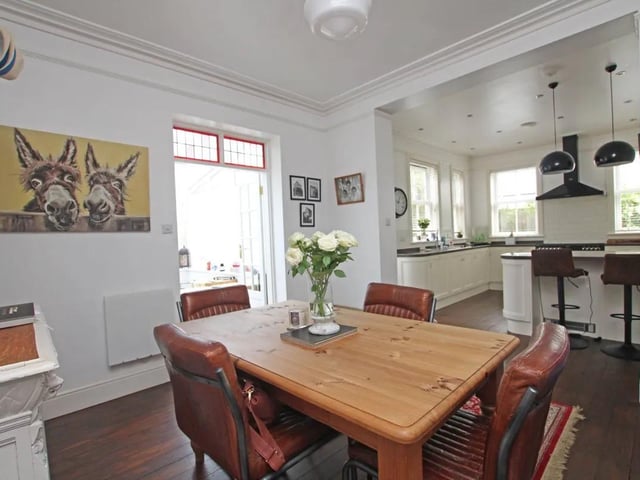 Rosebery Avenue, Hampden Park