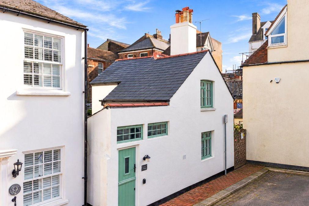 Estate agent Jacobs Steel says this is an exceptionally rare property in Worthing town centre