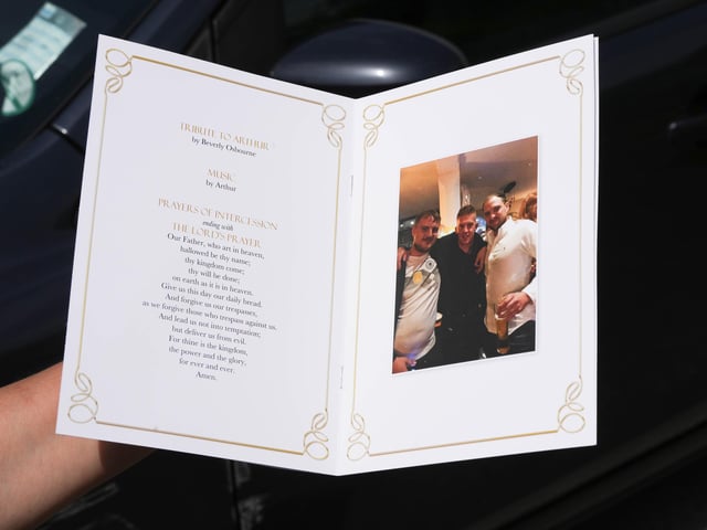 Arthur’s Father, Dr Jens Hölscher, and his brothers, Karl and Volker, invited members of the public to ‘celebrate Arthur’s life’.