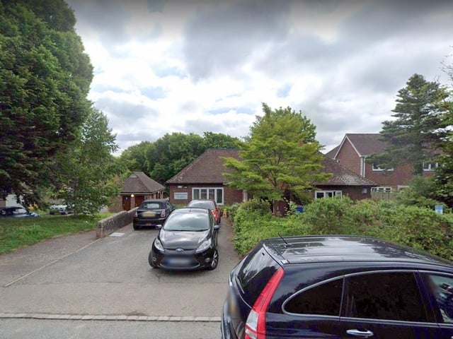 Sedlescombe Surgery in Brede Lane, Sedlescombe was recorded as having 6,345 patients and the full-time equivalent of 3.2 GPs, meaning it has 2,008 patients per GP.