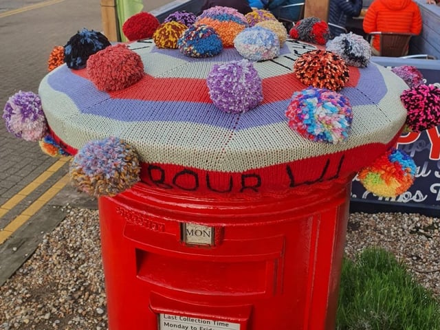 Pom poms in Sovereign Harbour