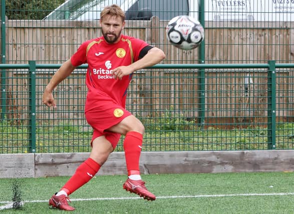 Newhaven v Horsham YM, SCFL Premier