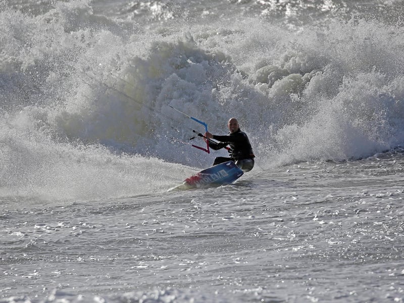 Lewis Crathern making a splash. Picture: Eunice Bergin