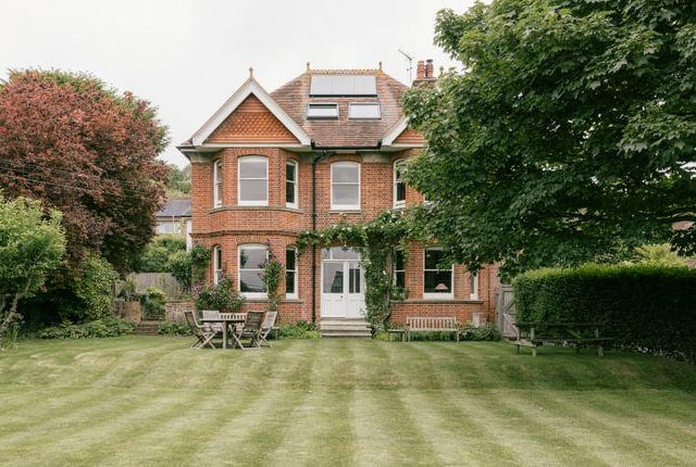 A look inside a charming arts and crafts house situated within the South Downs National Park
Photo: Zoopla