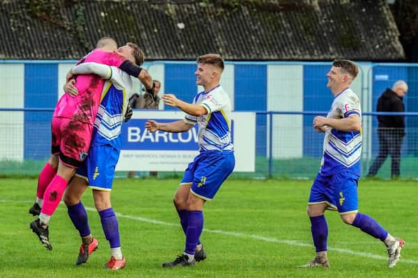 Haywards Heath Town celebrate their win on penalties | Picture: Ray Turner
