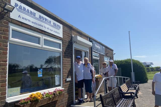 Members of Eastbourne Parade Bowls Club