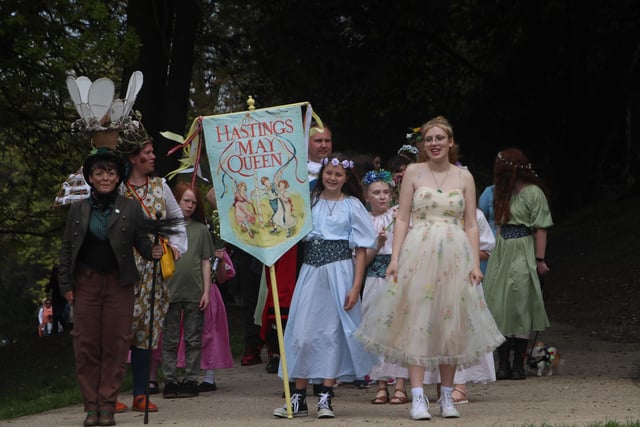 Crowning of the May Queen 2023 in Alexandra Park, Hastings. Photo by Roberts Photographic.