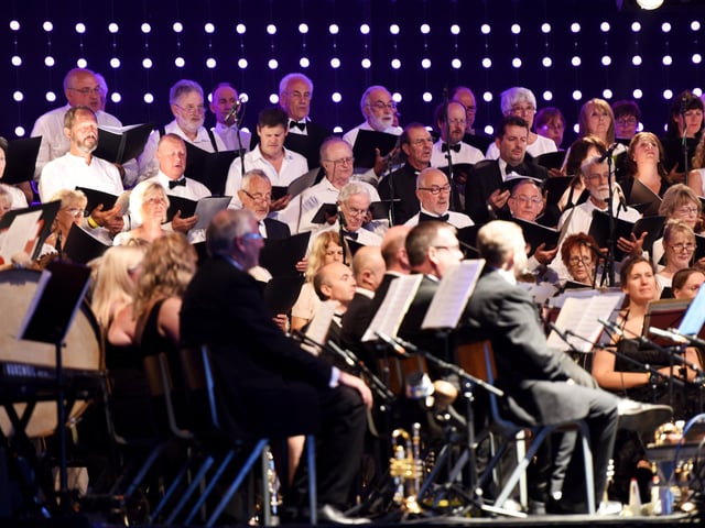 Hastings Beer and Music Festival 2017: Proms Night