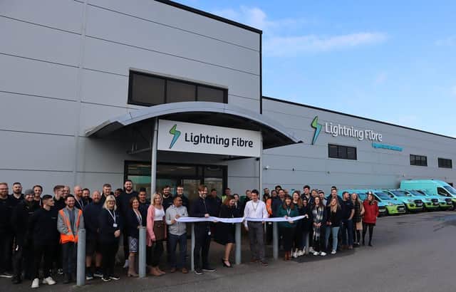 CEO and Founder, Ben Ferriman and Eastbourne & Willingdon MP Caroline Ansell officially open the Lightning Fibre Eastbourne HQ.