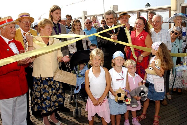 Tom Wye, who was Worthing mayor in 2006, officially opens Worthing Pier Day