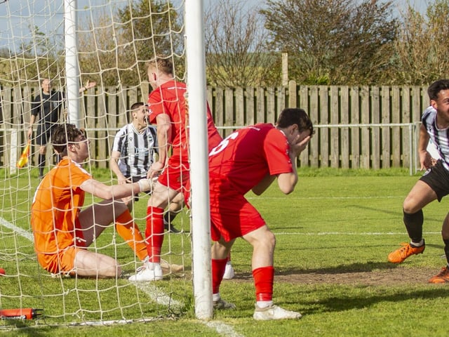 Action from Peacehaven and Telscombe v Crawley Down Gatwick