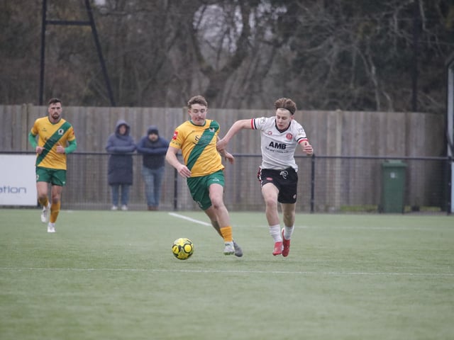 Promotion-chasing Horsham FC were held to a 1-1 draw at home by visiting Chatham Town
