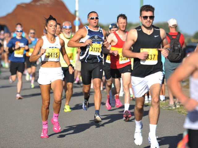 Littlehampton 10K 2026. HR26090601 Pic Hollie Robards/Iconic Media Group