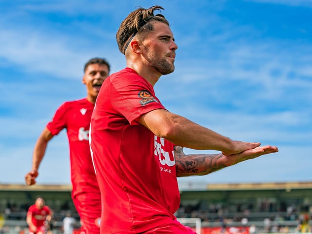 Weston-super-Mare v Worthing in National League South