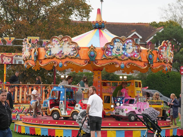 Hundreds enjoy return of free Worthing music festival BroadFest – In Pictures