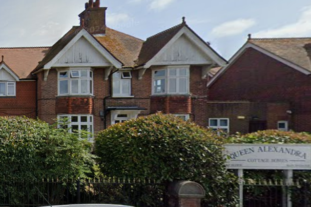 557 Seaside, Eastbourne BN23 6NE