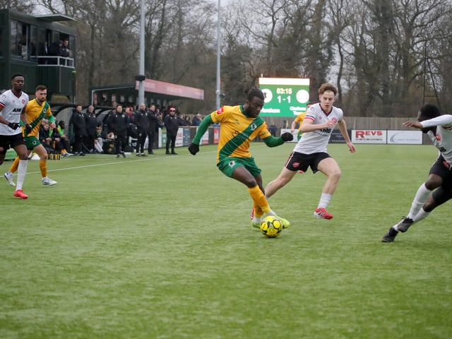 Promotion-chasing Horsham FC were held to a 1-1 draw at home by visiting Chatham Town