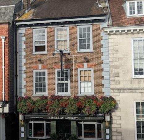 A lively pub serving local ales and ciders