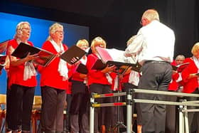 Bexhill Community Singers conducted by Mark Napier