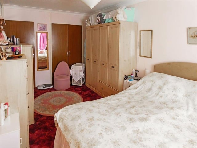 This two-bedroom bungalow in Beaumont Park sits perfectly between Littlehampton and Rustington in a quiet, off-road position. It is on the market with Glyn Jones at £375,000.