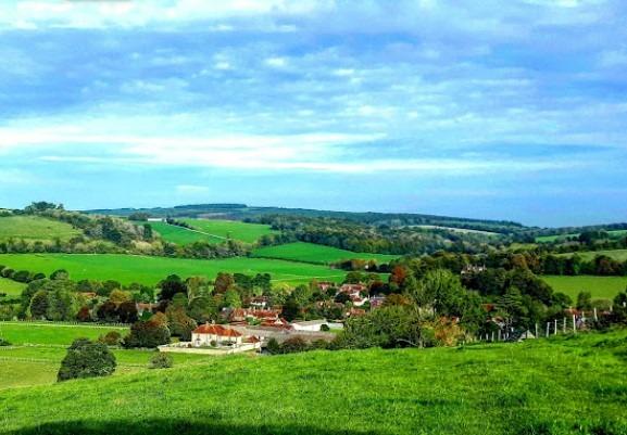 With a population of 517, Singleton is the smallest village in West Sussex. The village name is derived from the Anglo-Saxon 'sengel', which means burnt clearing.