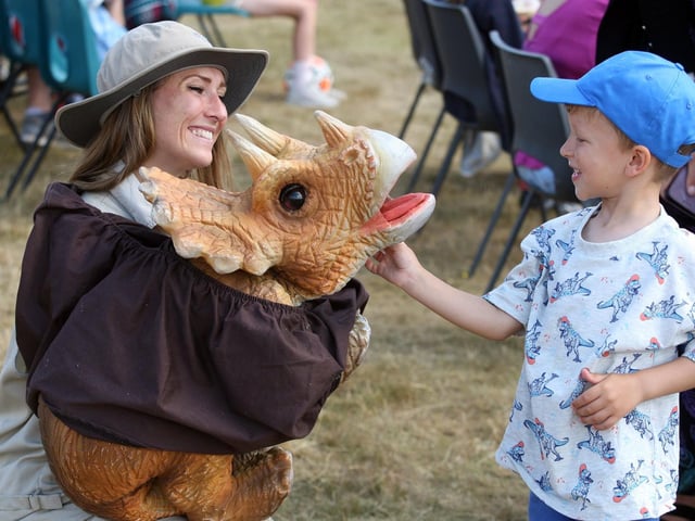 Petworth Fete in the Park. Joshua Dowle and Becky Farran (Ranger Beans). Photo by Derek Martin Photography and Art.
