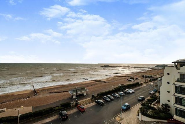 The property is located directly on Worthing seafront with a south-facing sun balcony.