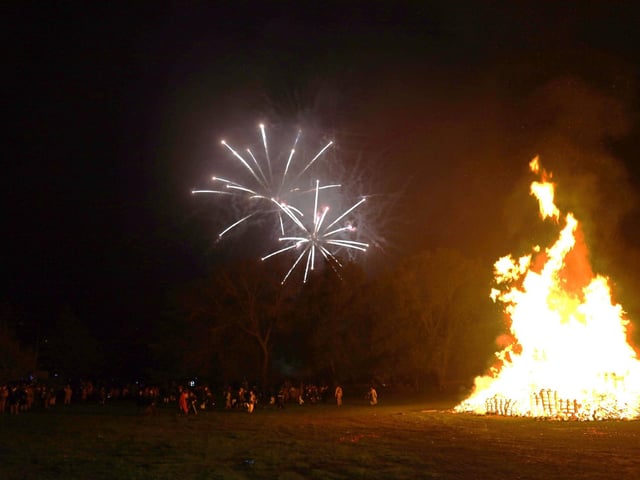Rye Bonfire 2024. Photo by Andrew Clifton