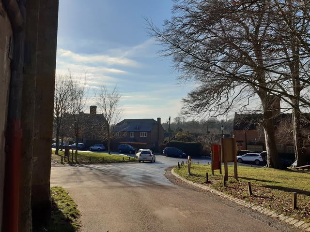 Follow the road down to turn left into London Road and head towards Arundel Cathedral.