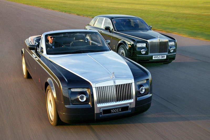 100EX, 2004: Produced to mark the centenary of the first meeting between Charles Rolls and Henry Royce, this was the first Experimental Car produced by Rolls-Royce Motor Cars under BMW Group ownership. Powered by an extraordinary 9-litre V16 engine, it was never intended for production, but was the direct forebear for what would become the celebrated Phantom Drophead Coupé.